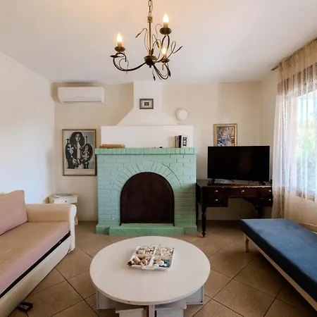 Pefko Apartmán Glykadi